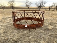 Round Bale Feeder