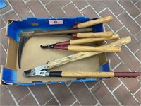 GARDEN LOPPERS - MORE