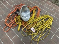 6 ASSORTED EXTENSION CORDS & SHOP LIGHT