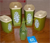 Vintage Green Plastic Canisters w/Measuring Spoons