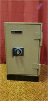 Montgomery Ward Safe(Has Combination)