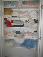 Contents of Closet - Linens