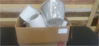 Box lot of miscellaneous Lamps & Shades