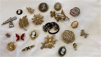 Vintage Brooches x20