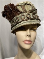 Early 1900s Womens Hat with Embroidery