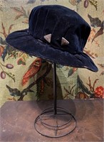 Early Art Deco Velvet Ladies Hat with Rhinestone P