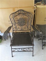 METAL AND RATAN FOLDING CHAIR WITH ROSE PATTERN