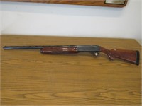 Remington 1100 Magnum, 12ga, 3in. Semi Auto