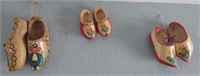 911 - 3 PAIR OF VINTAGE DUTCH WOODEN SHOES