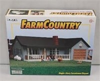 Ertl Farm Country Farmhouse Playset NIB