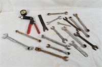 Tools Lot, Combo Wrenches & More, Craftsman Etc.