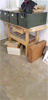 One-Drawer Work Table with Vise