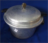 Mirro-Matic16" Prssure Cooker w/ weight