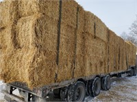 Wheat Straw 4x3x7.5 Lot of 39 Bales