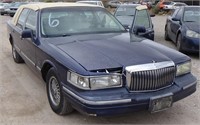 1995 Lincoln Town Car Automatic