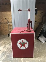 Texaco Kerosene Pump