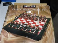 Kirkland Christmas Chess Set