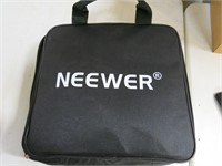 Neewer LED Photo Light in Carrying Case