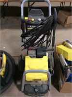 Power Washer with Honda gas engine