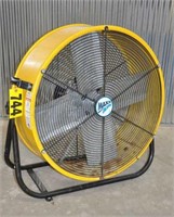 Maxx Air 24" floor fan, USA