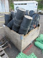 Large Quantity of Plastic Pots