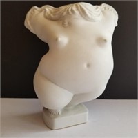 BOTERO-STYLE FIGURINE