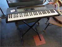 Concertmate 970 Electronic Keyboard w/ Stand