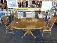 Oak Dining Table w/ 5 Chairs &  Extra Leaf