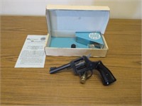 H&R Model 929 22LR, Revolver w/Box
