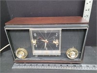 Vintage Clock Radio T. Eaton Co. Ltd.