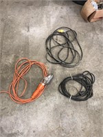 Two extension cords and trouble light