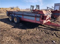 Gehl 325 Manure Spreader