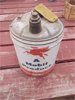 Vintage Mobil Oil Can