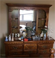 8 Drawer Hardwood Dresser Mirror Set