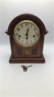 Howard Miller Mantle Clock w/ Key