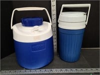 Thermos & Igloo Drink Cooler