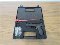 Walther P22 .22LR, Clip, Hard Case, S/N L381729