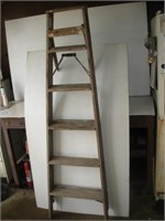 5 ft. Wooden Step Ladder
