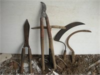 Small Lawn Tools