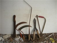 Small Lawn Tools