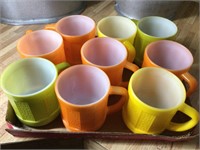 Set of 9 mugs