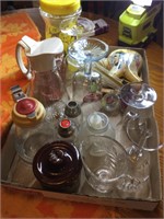 Miscellaneous glass items