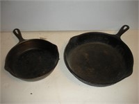 2 Cast Iron Frying Pans, Wagner (10 In)