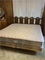 Beauty rest king sized bed with head board, bed