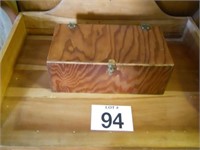 Wooden felt lined hinged box