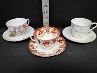 1 Royal Albert, 1 Royal Vale, 1 Royal Stafford Tea