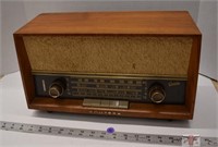 Graetz-Komtess Radio (Unknown Working Condition)