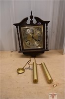31 Day Citizen Clock With Key and Pendulum