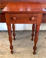 Campbellsville Cherry 1 drawer table