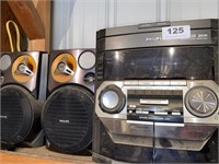 stereo with detachable speakers